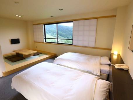 万座温泉 日進舘 / 2