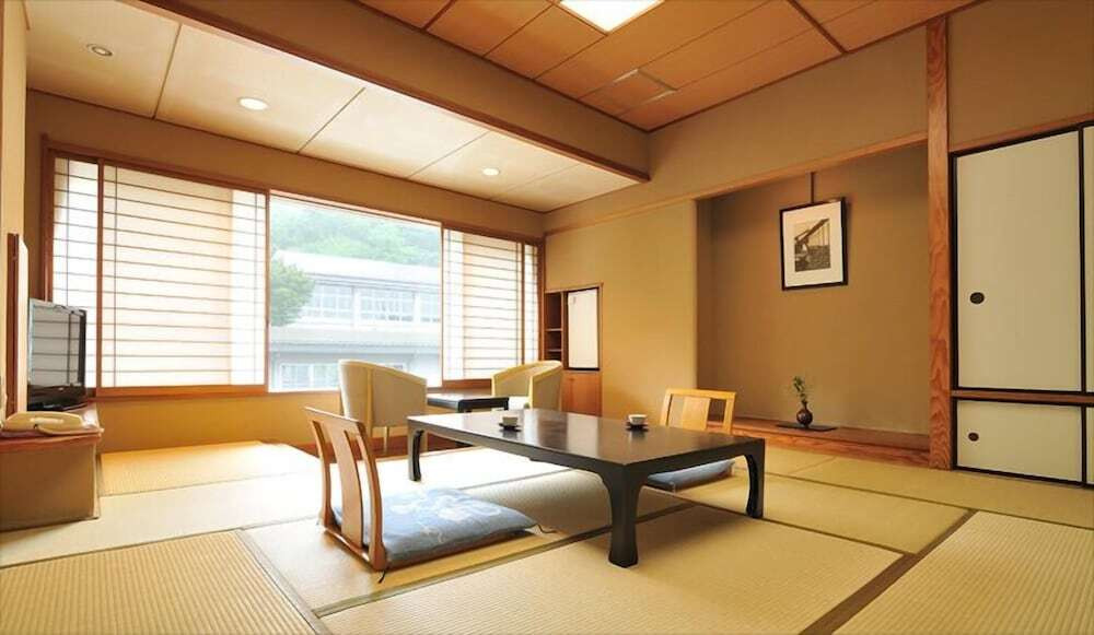 伊香保温泉 ホテル松本楼（イカホオンセン　ホテルマツモトロウ） / 10