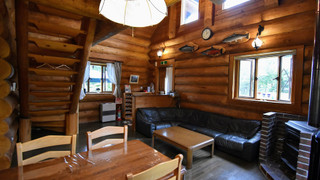 中ログハウス8名用