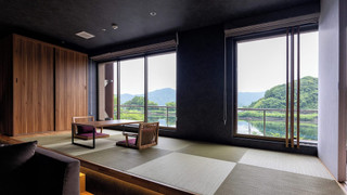 デラックス 4 人部屋