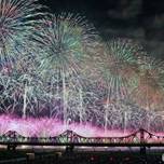 【新潟】東京から約100分。人々の胸を打つ感動の「長岡花火」を見に行こう
