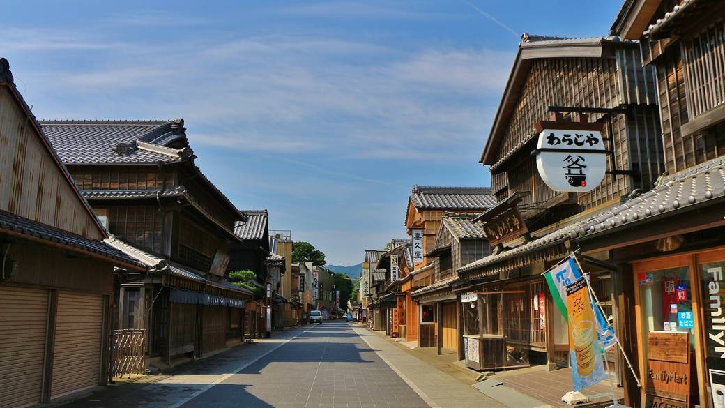 早朝のおはらい町 / 4