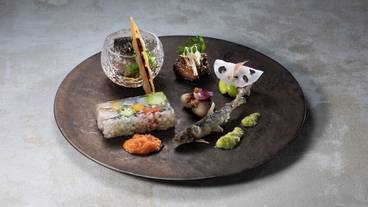 食事・飲み物 / 6