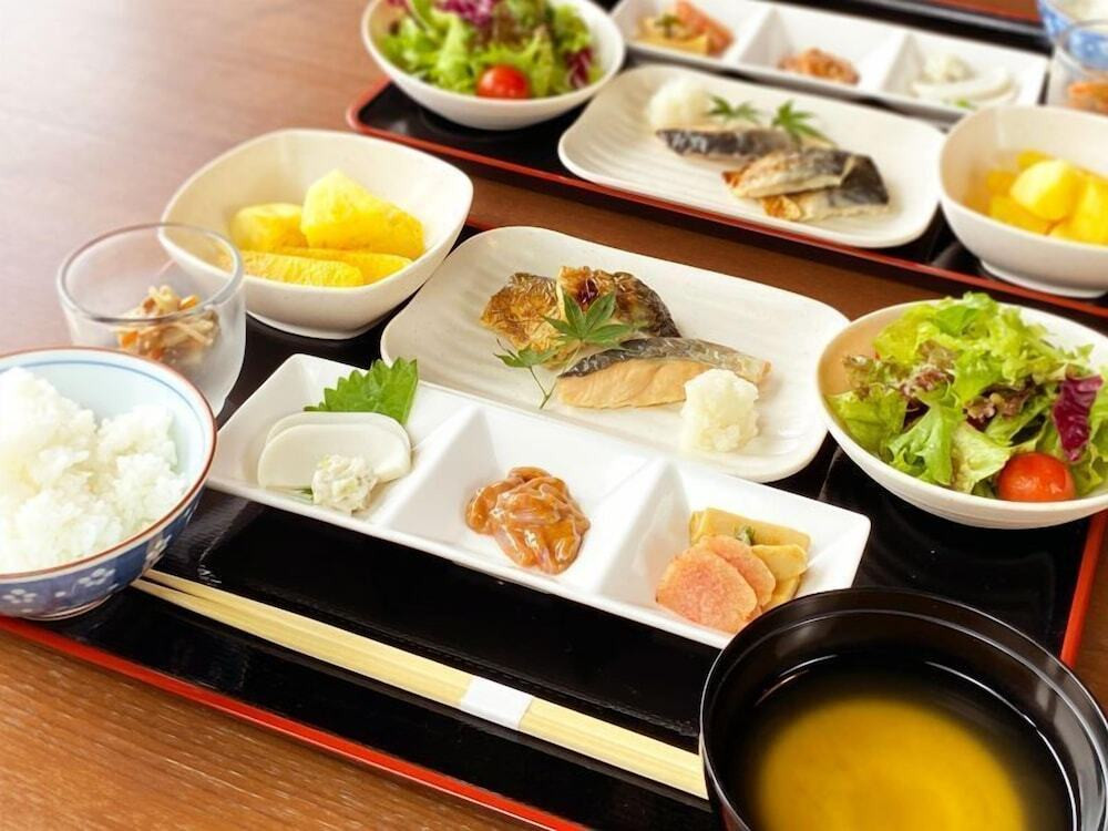 駿河湾と富士山の絶景を眺める全室半露天風呂付きのお宿4258680