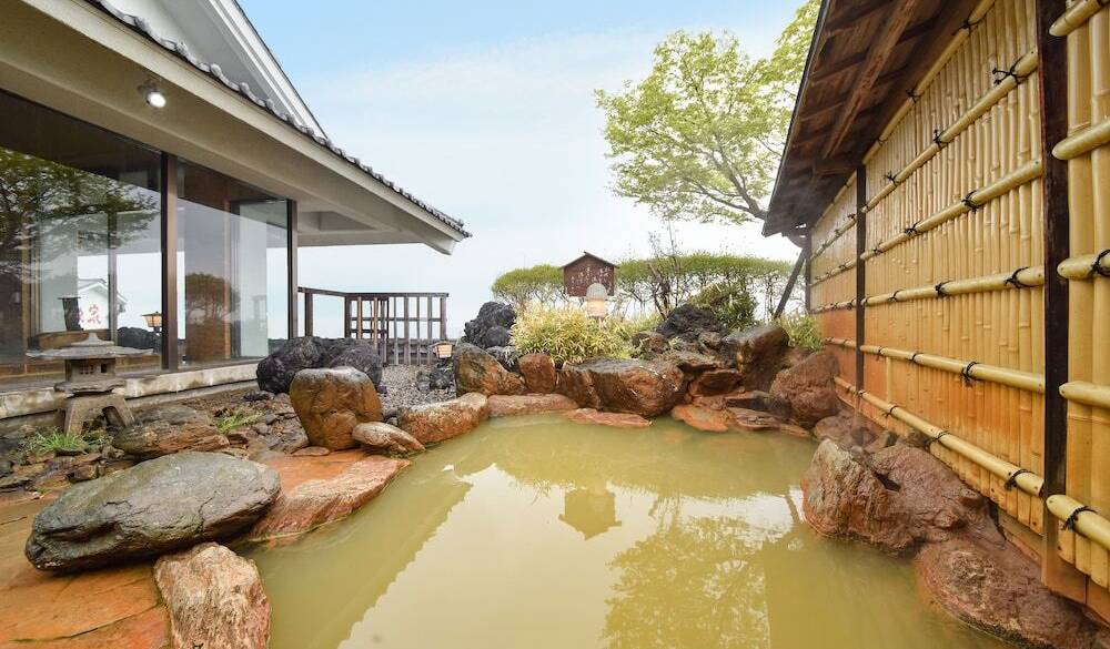 「ながめの湯」の展望露天風呂 / 2