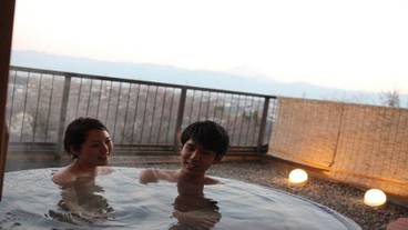 屋外スパ浴槽 / 2