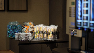 プレミア シングルルーム 高層階 禁煙 (ラウンジアクセス付き)