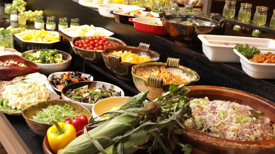 朝食ビュッフェのおかず / 2