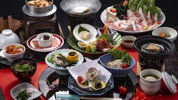 食事・飲み物 / 4