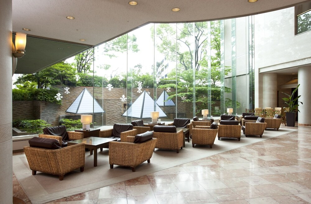 ロビー応接スペース②