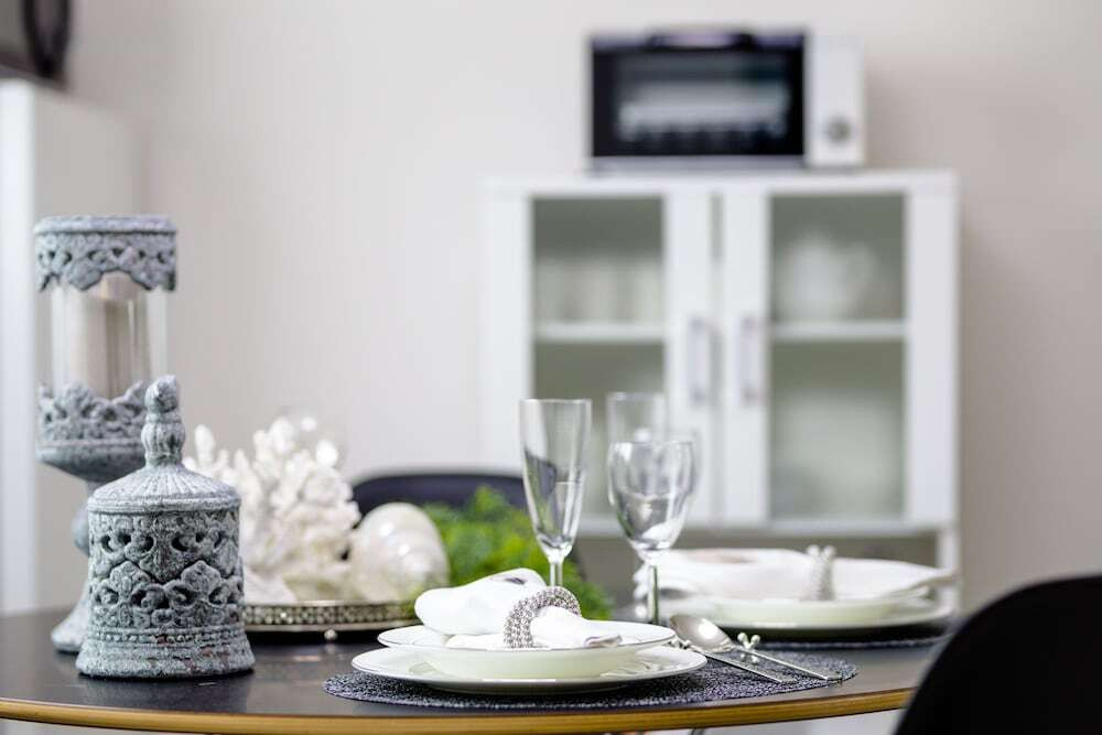 客室内のダイニングエリア