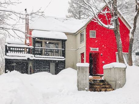 ニセコスキーロッジ / 1