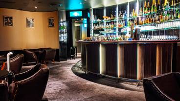 BAR「TWENTY ONE」① / 13