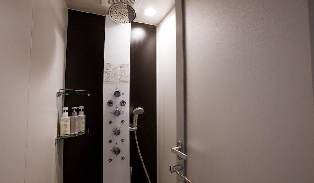 セミダブルB／多機能シャワー / 2