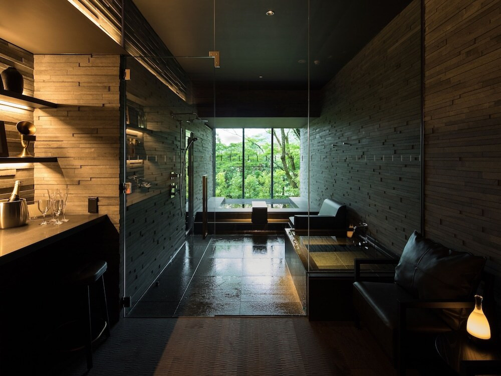 bar hotel 箱根香山（バーホテル ハコネカザン） / 2