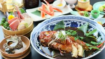 食事・飲み物 / 12