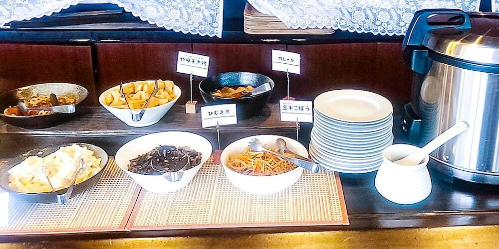 朝食ビュッフェ