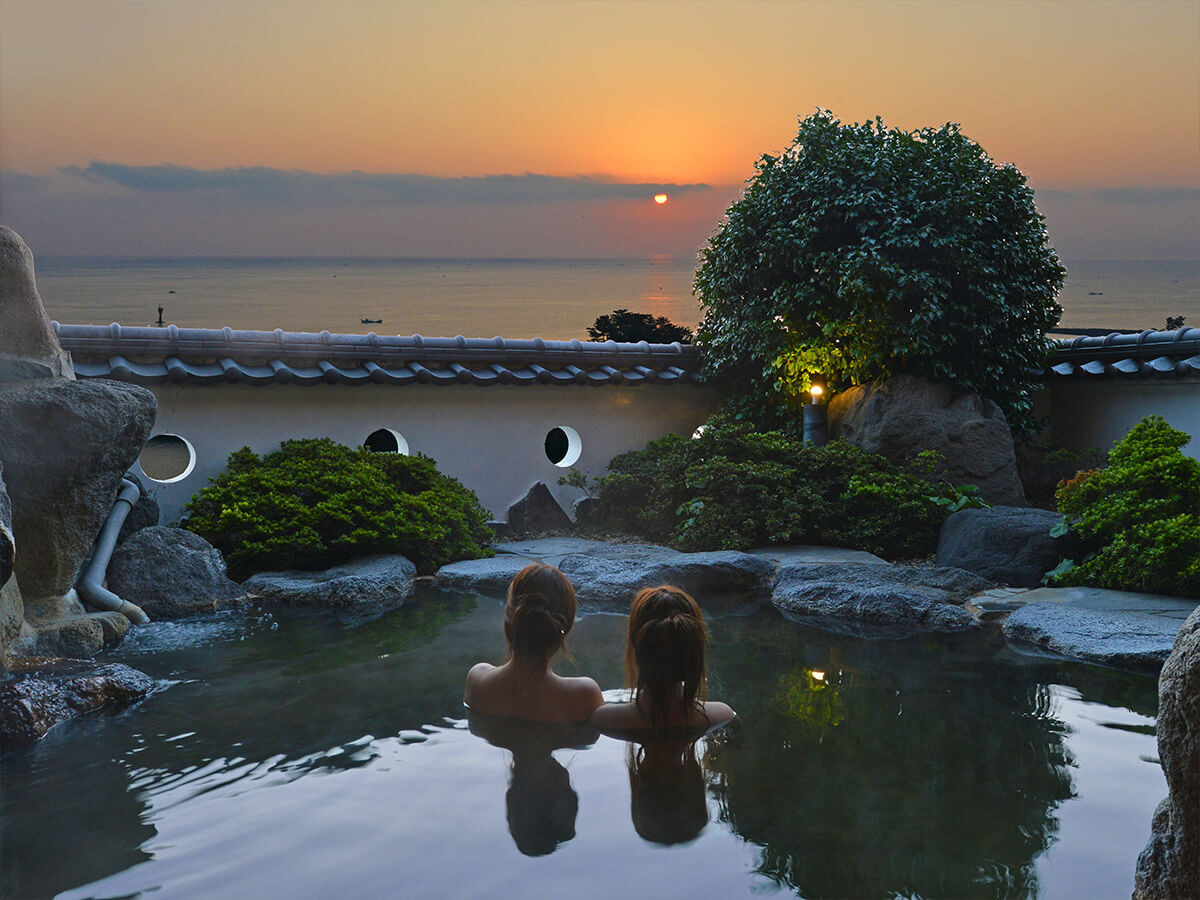 絶景の島原温泉が自慢♪海を眺めて家族団らん3420185