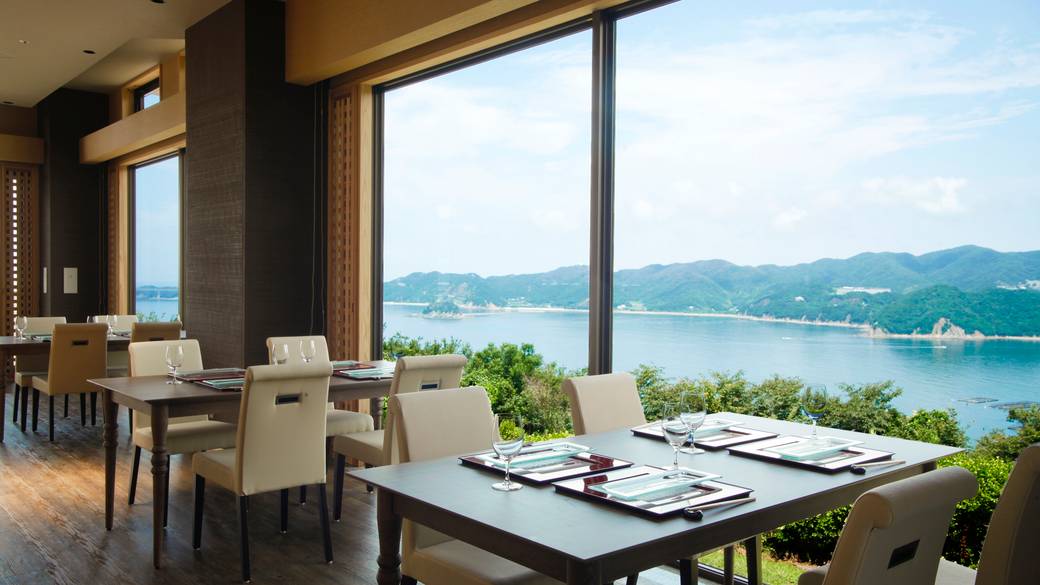 ダイニング 花桐の内観(朝) / 5