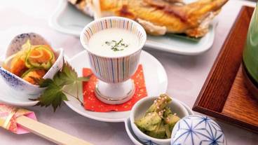 食事・飲み物 / 9