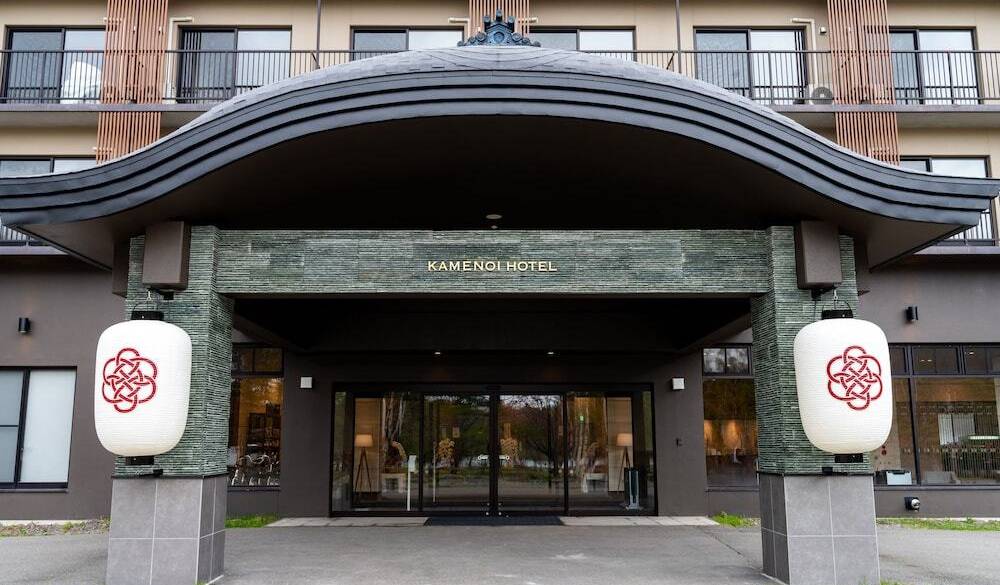 ホテルのエントランス / 2