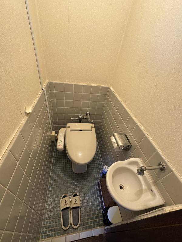 トイレも古いですが、清掃が行き届いており快適に使えます。