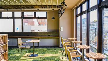 ロビー応接スペース / 5