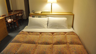 ダブルルーム 喫煙可