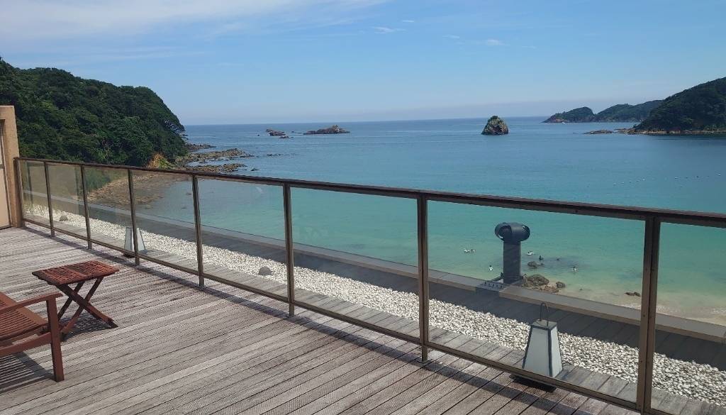 チェックインは早め♩
爽快な海景色に感動 / 1