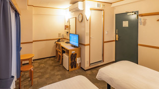 エコノミー ツインルーム 喫煙可