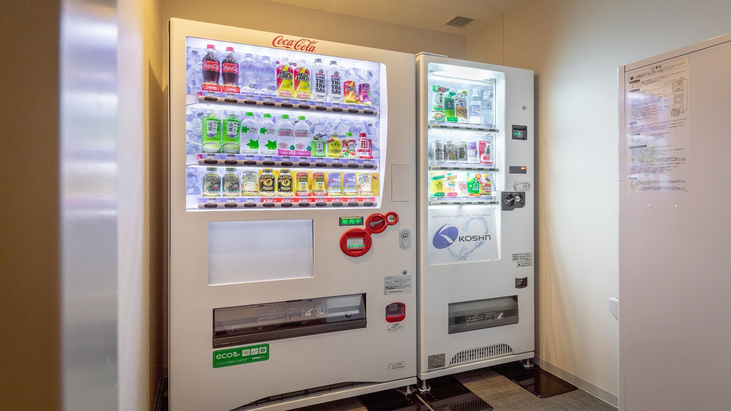 自動販売機コーナー