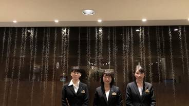 チェックイン / チェックアウト キオスク / 1