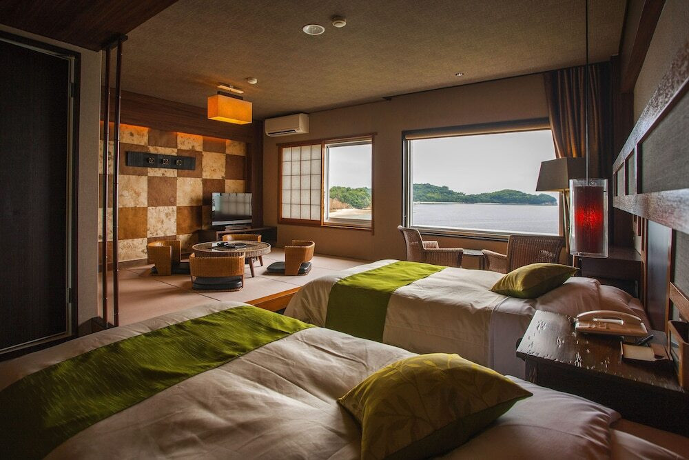 家族の一生の思い出に！美しいエンジェルロードが目の前に広がるホテル4755015