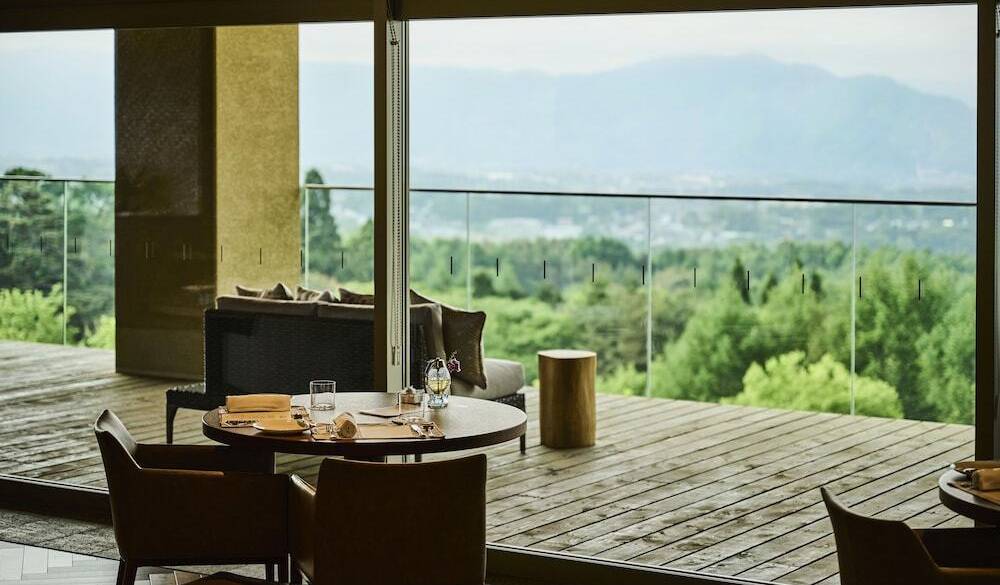 清々しい景色を眺め
野菜たっぷりの洋朝食を / 4