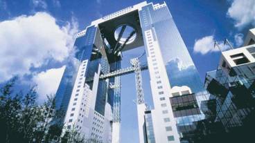 シティ ビュー / 18