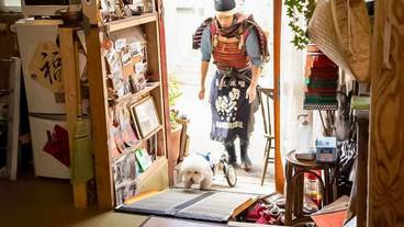 施設の入り口 / 5