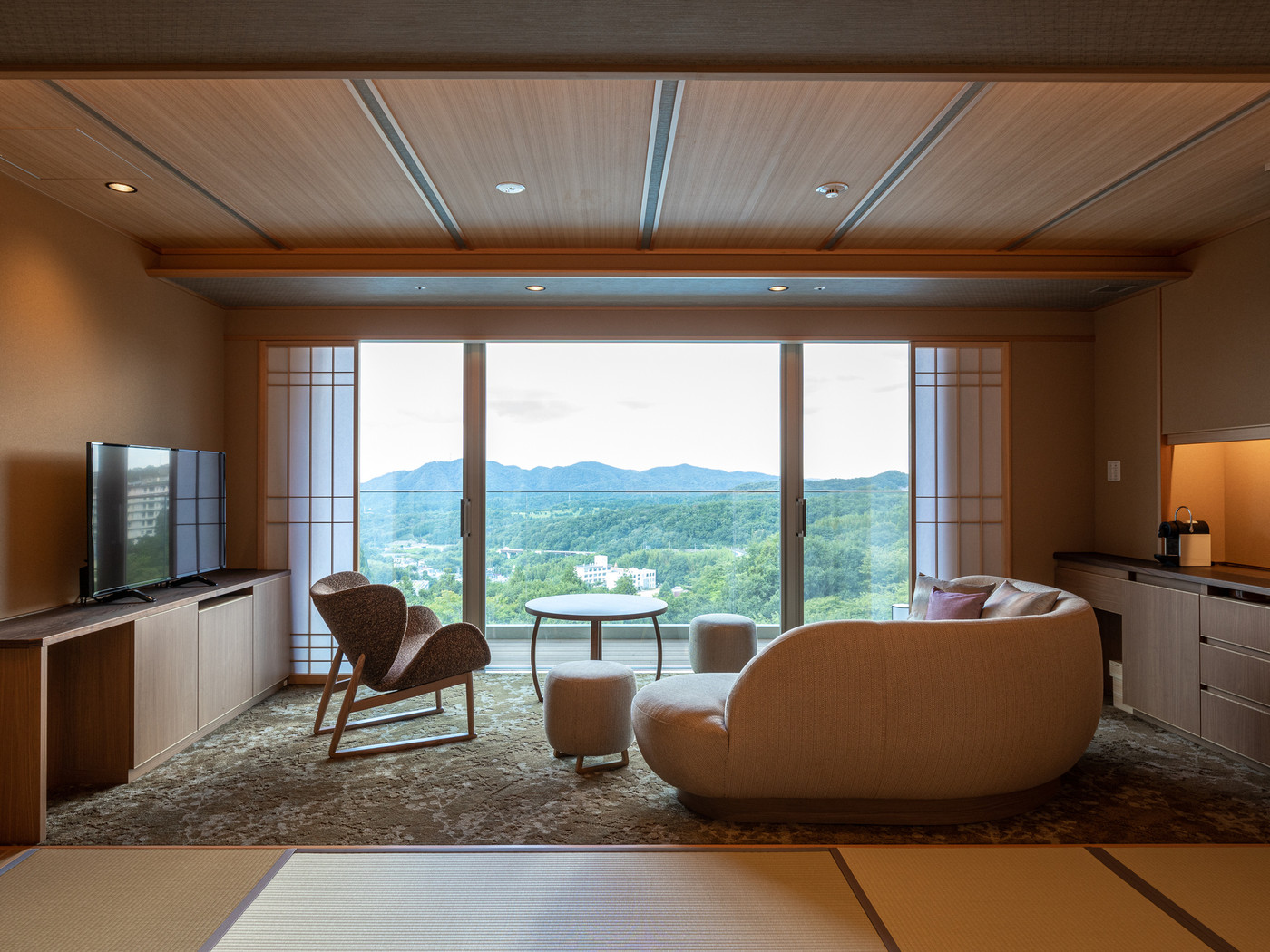 有馬最大級のガーデンプールでおおはしゃぎ！露天風呂付き客室も◎4056128