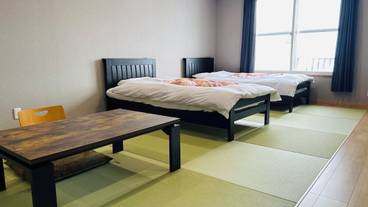 客室 / 22