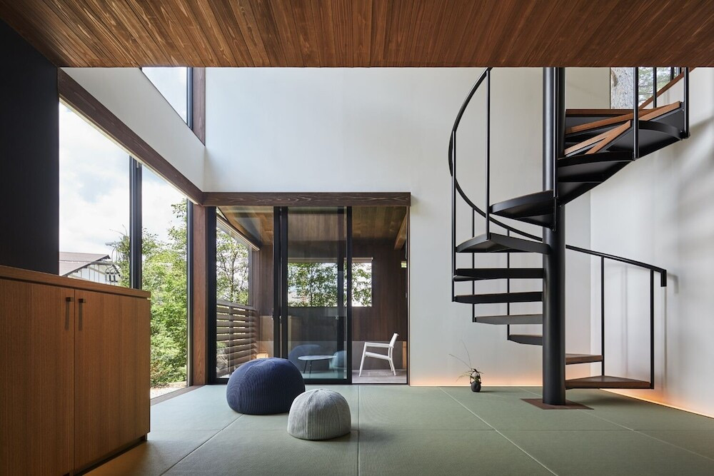 おしゃれで神秘的な湯浴み体験を♡スタイリッシュな温泉宿3955061