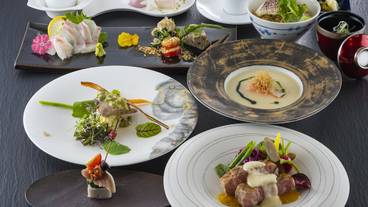 食事・飲み物 / 2