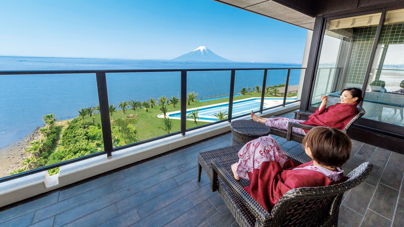 海を一望できるテラスに半露天風呂付のお部屋♡素敵な休日を「富士見亭」4253710