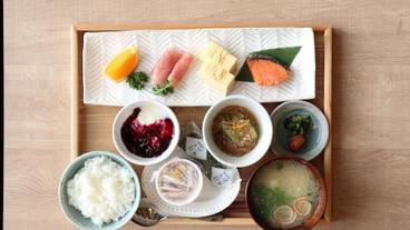 朝食 / 1