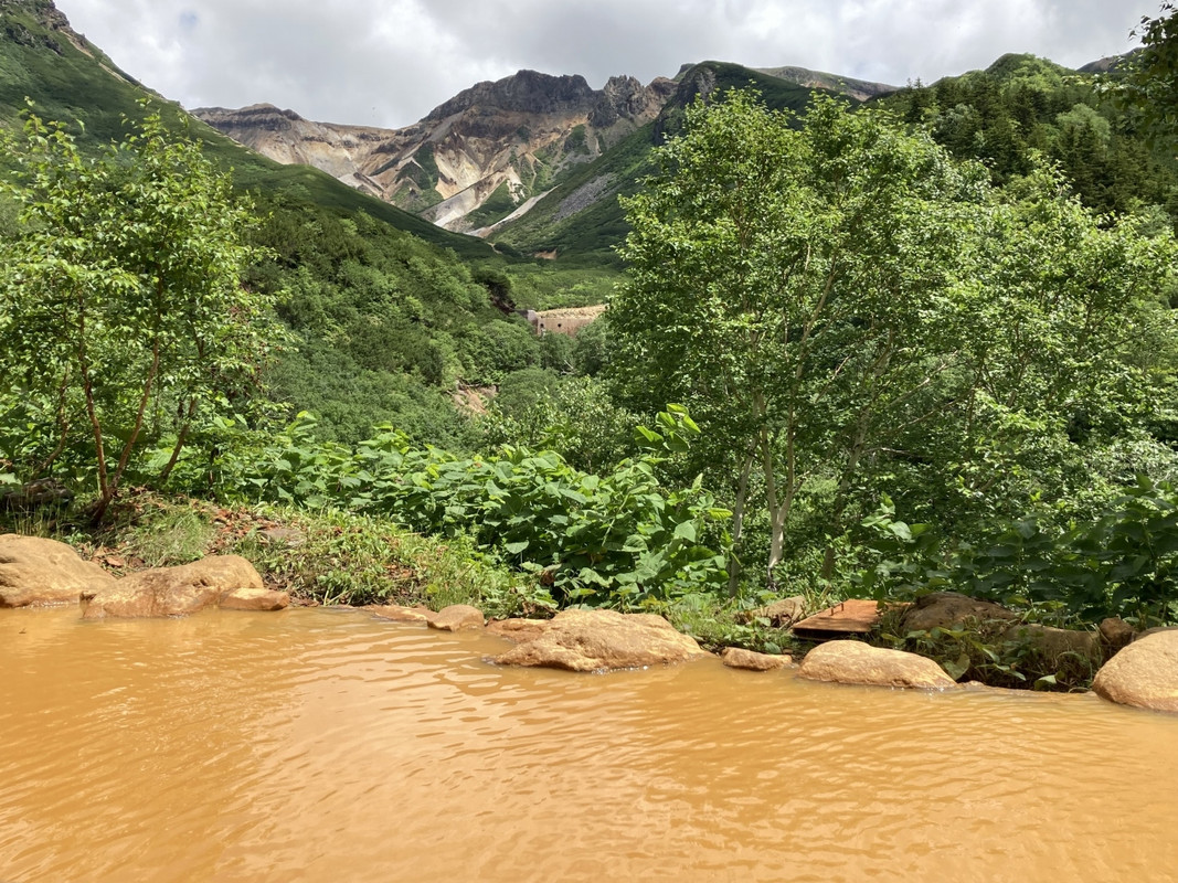 露天風呂から望む十勝岳(2日目)