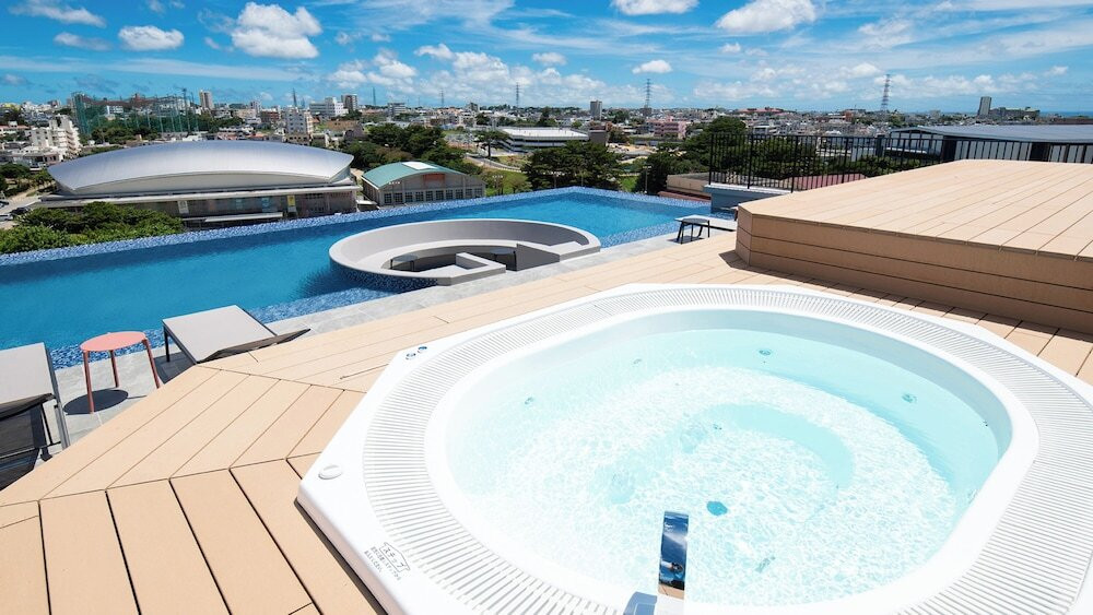 インフィニティ プール