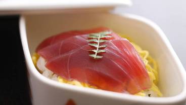 食事・飲み物 / 4