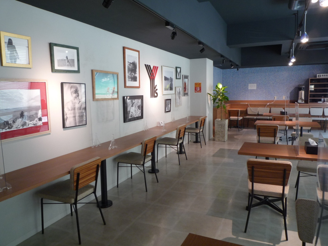 １階　ラウンジ兼朝食会場