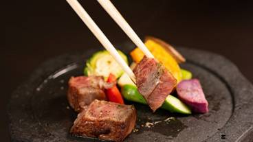 食事・飲み物 / 8