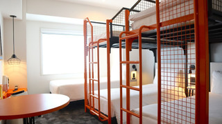 スーペリア ルーム ベッド (複数台)