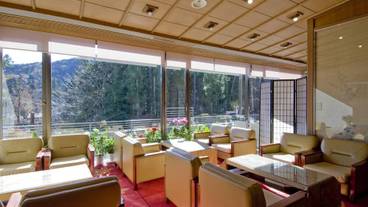 施設内の設備 / 2