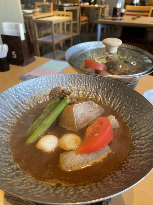 知多豚タン、夕食の一品